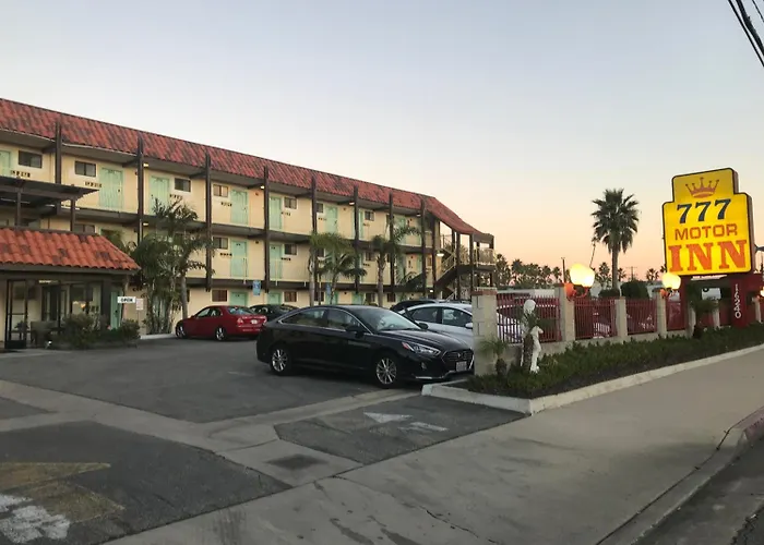 777 Motor Inn